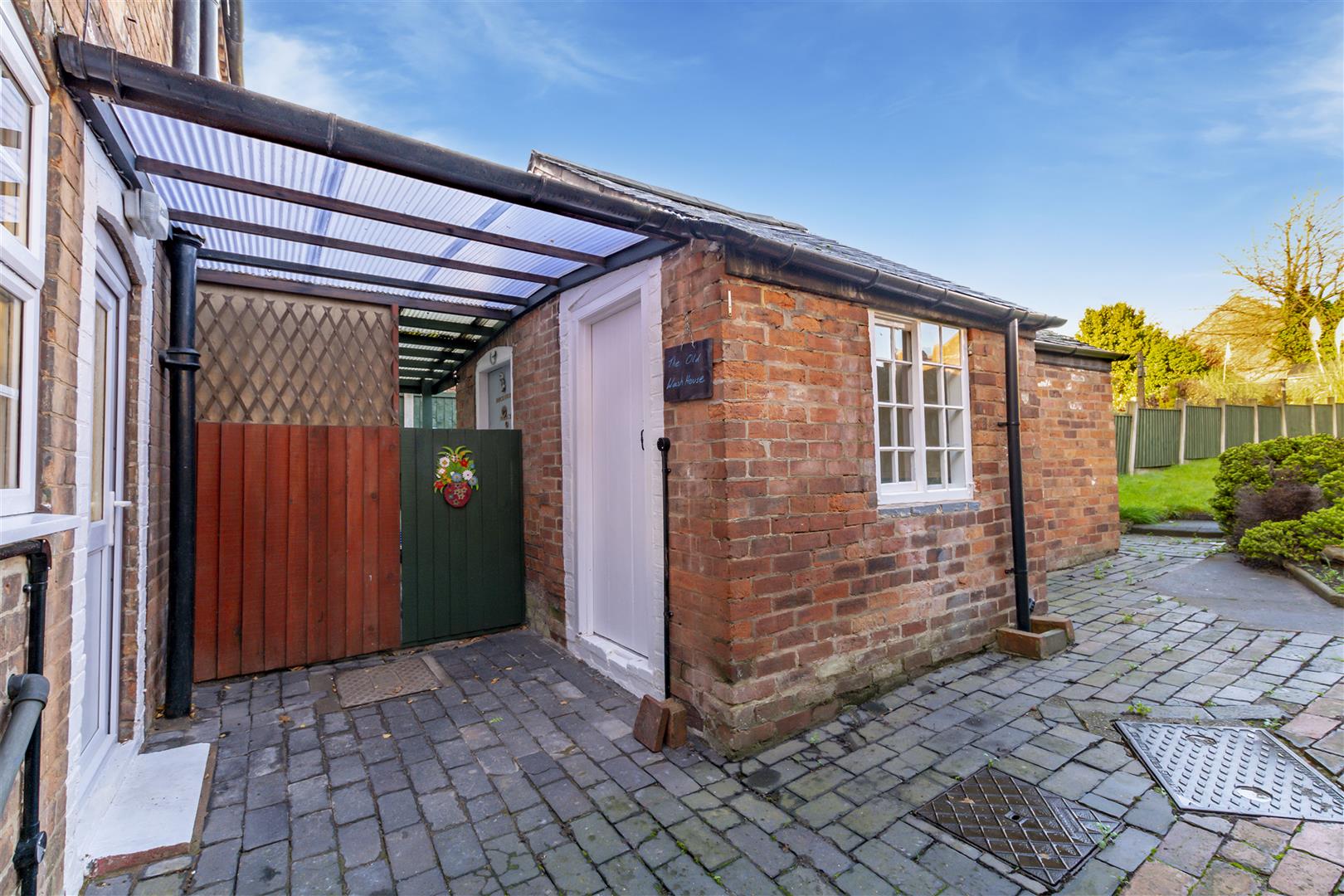 Derby Road, Sandiacre, Nottingham Robert Ellis Estate Agents